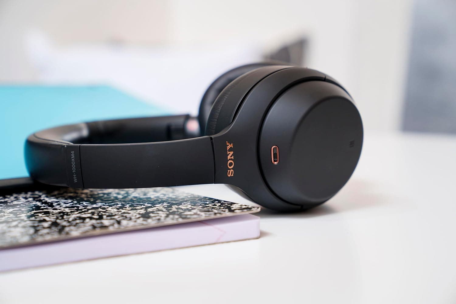 Sony WH-1000XM4 negro